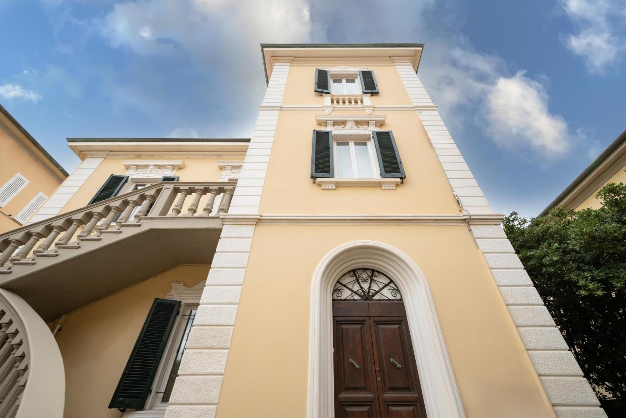 Villa Liberty San Vincenzo Exterior photo